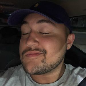 Meet your Posher, Phillip